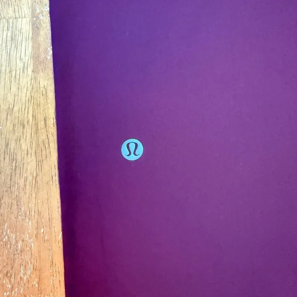 lululemon athletica Fleece High Rise Running Tight Garnet 12 - Picture 2 of 4